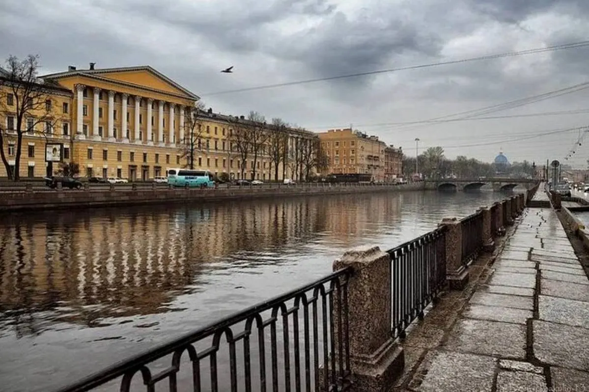 Санкт-Петербург и Ленобласть подверглись массовой атаке БПЛА