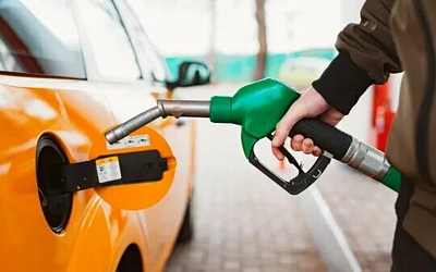  Дефицит бензина парализует независимые АЗС