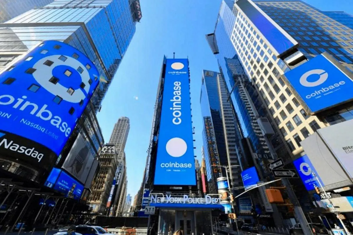 Coinbase отказалась платить хакерам и пообещала $20 млн за их поимку