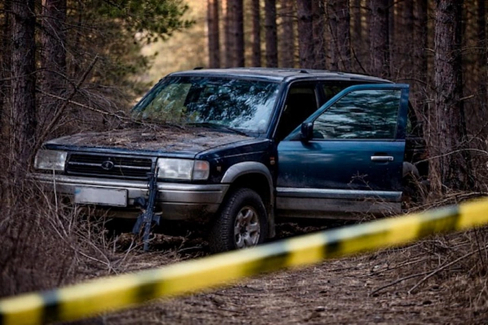 В Оренбуржье нашли машину подозреваемого в расстреле полицейских
