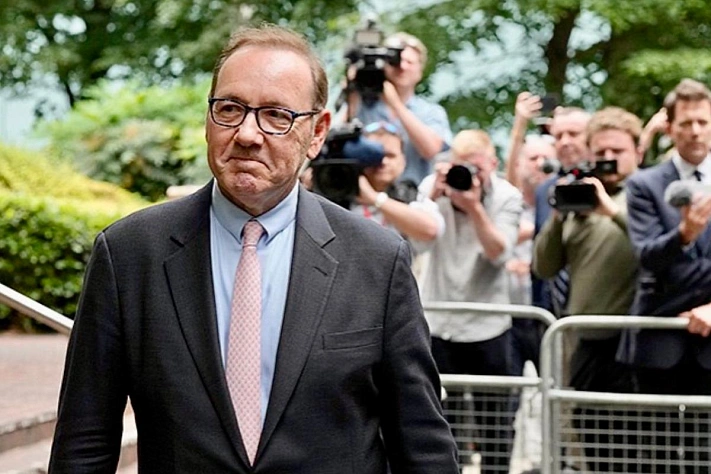 Кевин Спейси избежал суда и закрыл дело соглашением