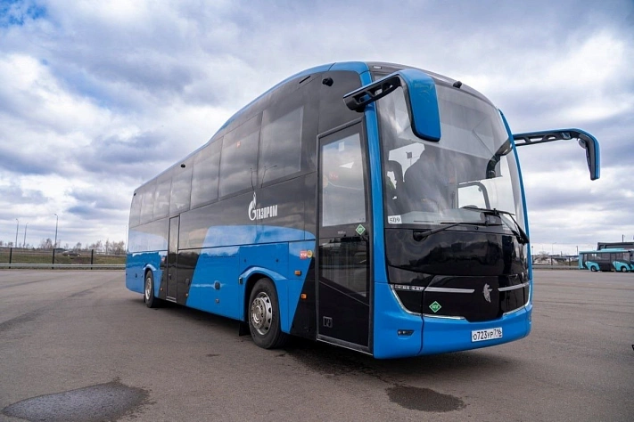 В России готовят к производству первый газомоторный туристический автобус