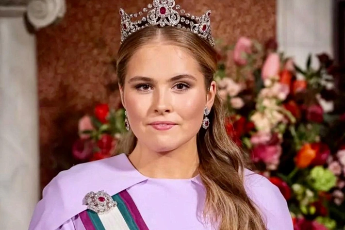Наследная принцесса Нидерландов Катарина Амалия сломала руку