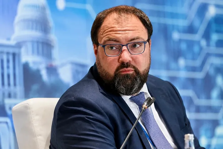 Минцифры станет главным регулятором ИИ