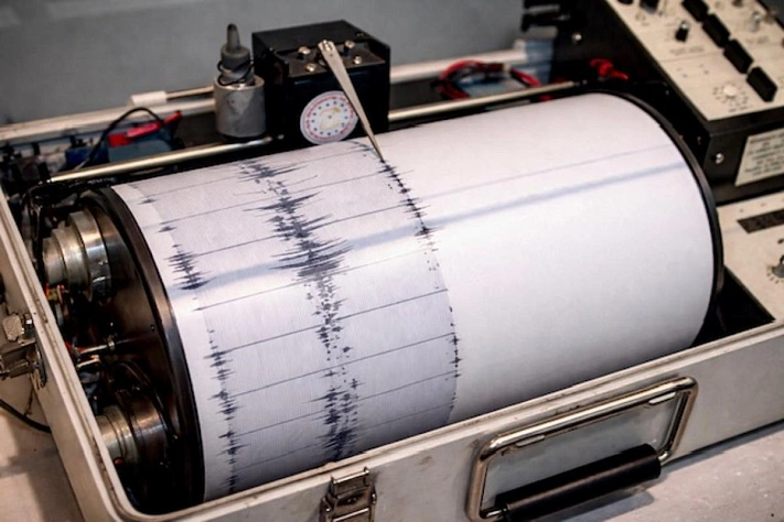 Сильное землетрясение произошло у берегов Индонезии