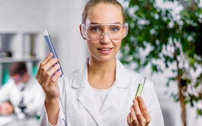 Врачи научились лечить рак прямой кишки: новый препарат одобрен FDA