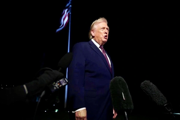 WSJ заметила признаки старения в повседневности Трампа