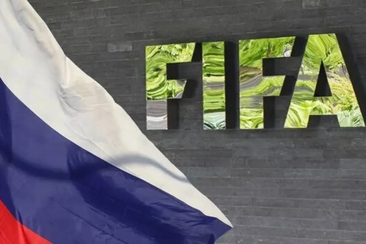 ФИФА изучит решение МОК по возвращению российского футбола