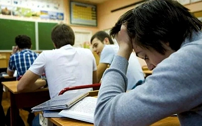 Минпросвещения увеличит учебную нагрузку в 10–11 классах