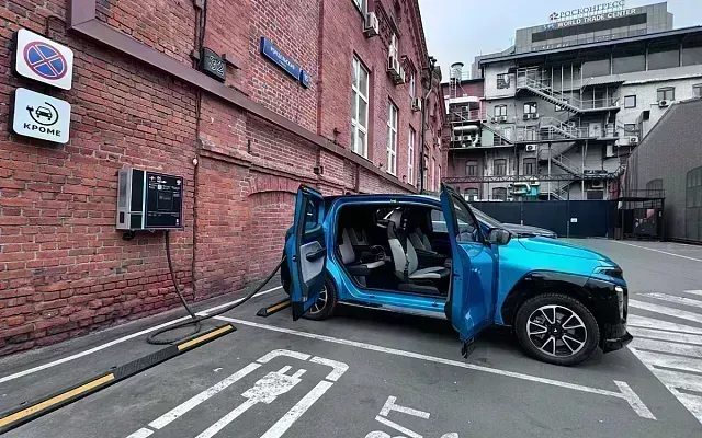 Впервые в истории доля бензиновых автомобилей в мировых продажах опустилась ниже 50%