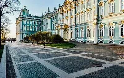 Эрмитаж эвакуирован из-за угрозы безопасности