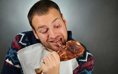 Россияне впервые съели больше 100 кг мяса за год