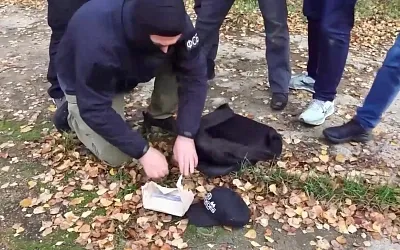 Мосгорсуд приговорил IT-специалиста к 13,5 годам за попытку передачи секретных данных ЦРУ