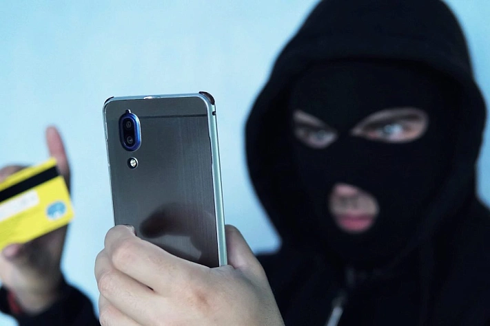 Мошенники чаще всего звонят по пятницам