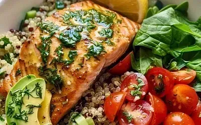 Лосось с киноа и овощами: как приготовить вкусный и полезный боул