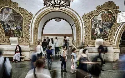 В московском метро допустили проверки телефонов пассажиров