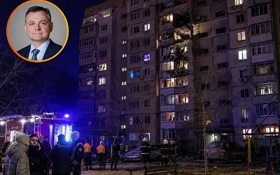 В Таганроге обломки ракеты упали на жилой дом