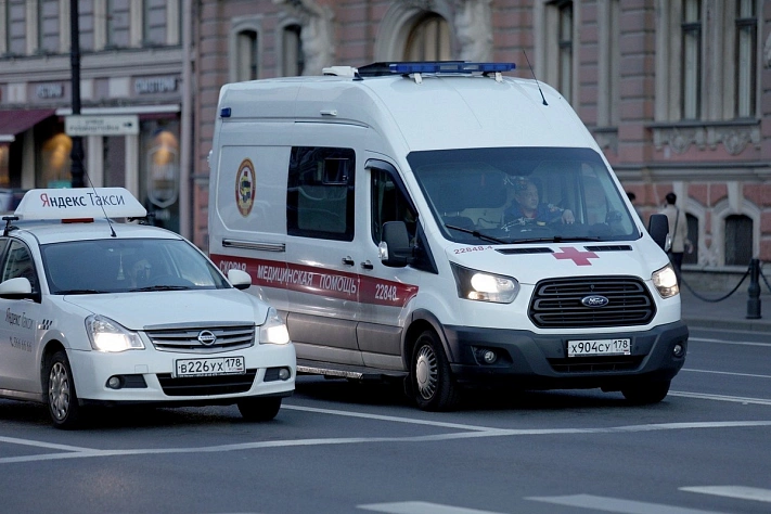 В Петербурге больше 170 человека отравились доставленной едой