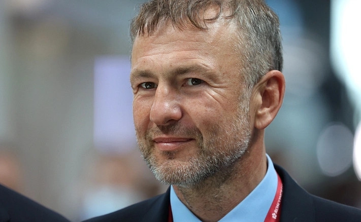 Назван богатейший человек в России