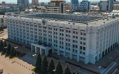 Мужчина бросил гранату у здания правительства в Самаре из-за недовольства властями
