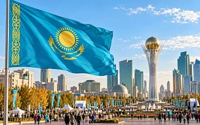 Казахстан отмечает День Республики спустя 36 лет