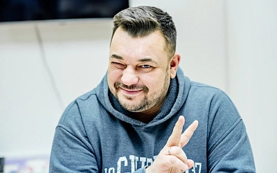 Сергей Жуков начал съёмки сериала о 80-х