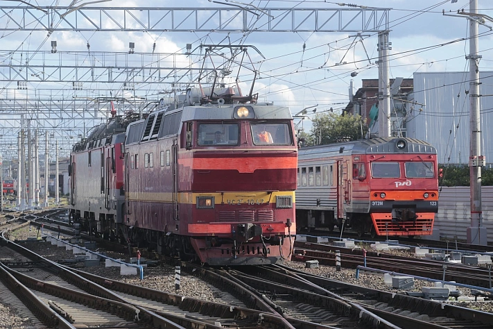 В Подмосковье подросток погиб под колёсами электрички