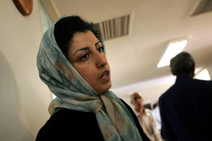 В Иране продлили тюремный срок Нобелевской лауреатке Наргиз Мохаммади