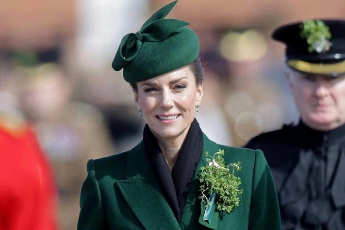Принцесса Кэтрин вышла на парад в зелёном и ознаменовала весну