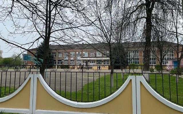 В школе на Кубани девятиклассник ранил двух учеников в висок и живот