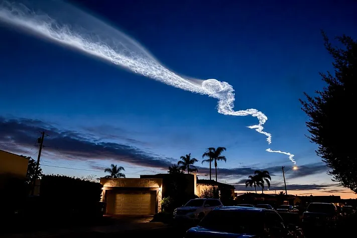 След Falcon 9 нашли в верхней атмосфере