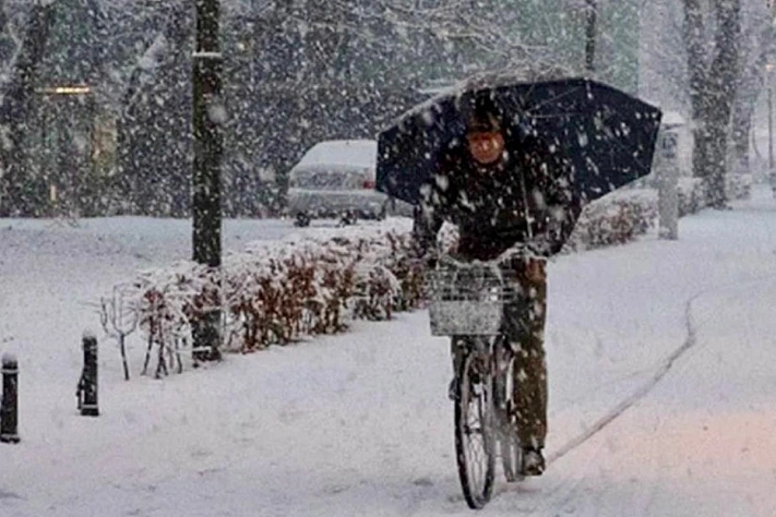 «Ледяной шторм» в Европе и день, когда погода взяла верх