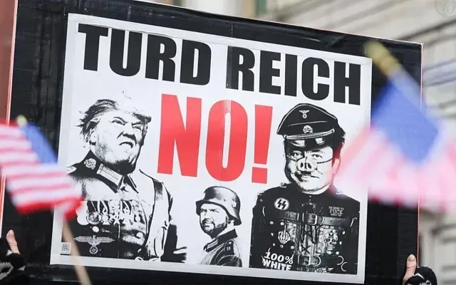 В США прошли массовые протесты против Трампа и Маска