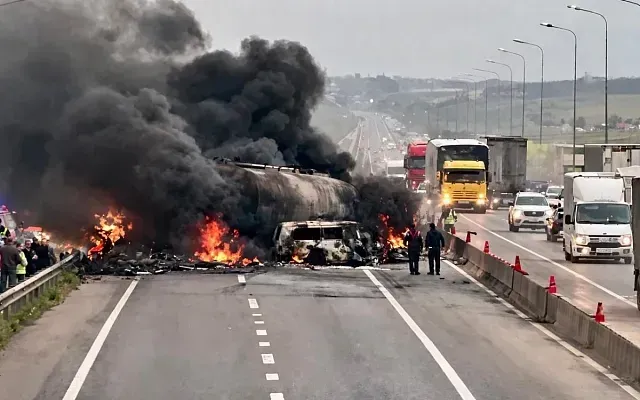 Три человека погибли в ДТП с бензовозом под Ростовом