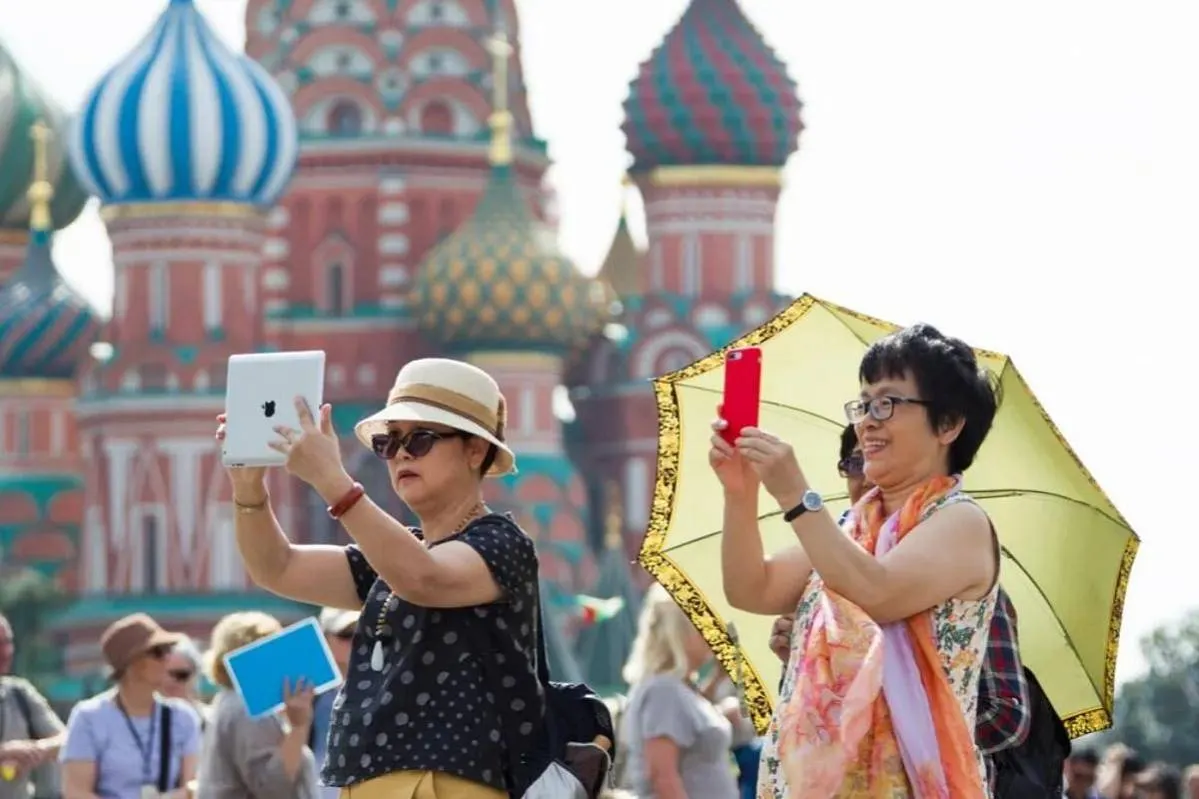 Иностранные туристы больше не хотят в Россию
