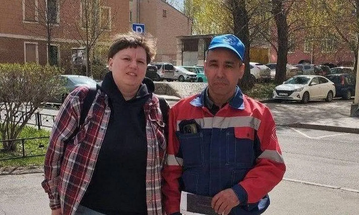 Дворнику, спасавшему людей из огня, собрали 36 тысяч рублей