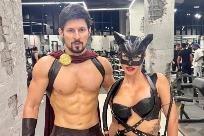 Русские гладиаторы побеждают Хэллоуин