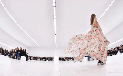 Кто возглавит Dior? Слухи о перестановках в мире высокой моды