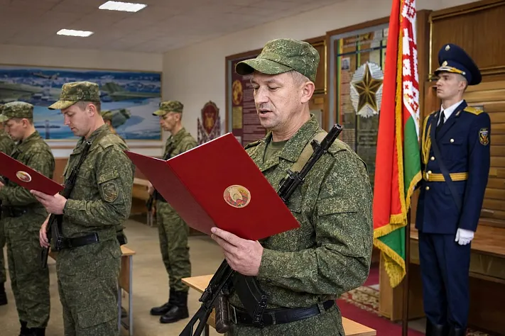 В Беларуси провинившихся на уборочной отправили в ССО