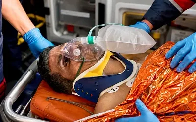 В Венесуэле спасли мужчину после восьми дней под завалами