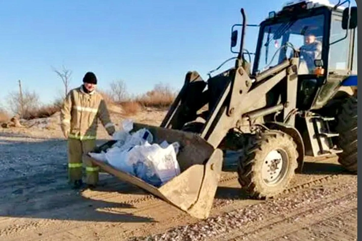 Жители хутора под Анапой пожаловались на ухудшение здоровья из-за мазутного полигона