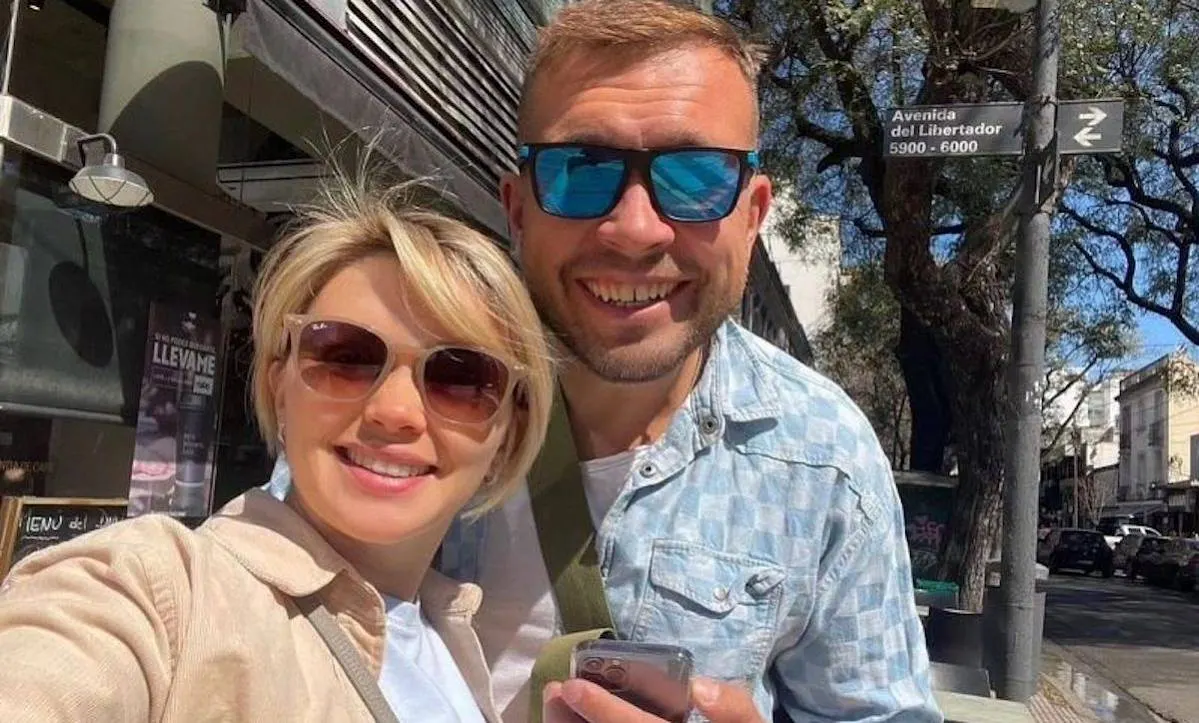 Актриса Ольга Кузьмина улетела рожать на другой конец земли