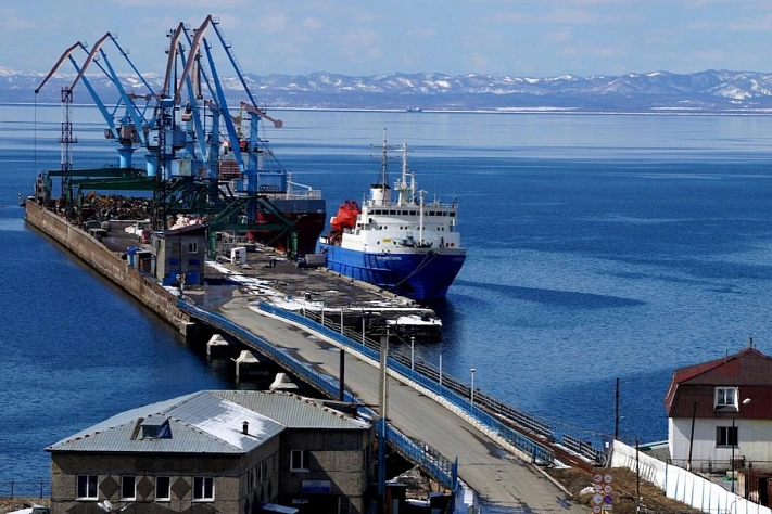 В реконструкцию порта Корсаков вложат более 32 миллиардов