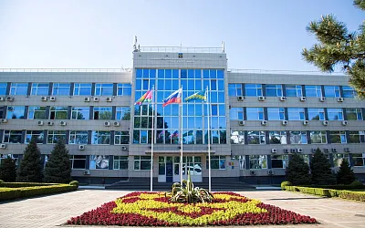 Глава Анапы приостановила муниципальные закупки из-за дефицита бюджета