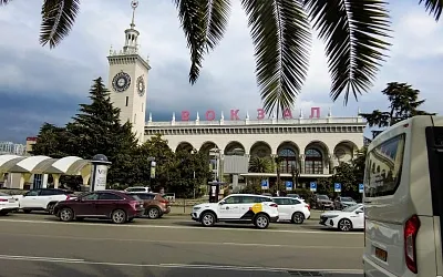 РЖД отменяет 47 рейсов в Сочи