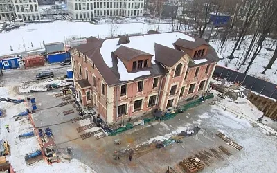 В Санкт-Петербурге впервые передвинули дом