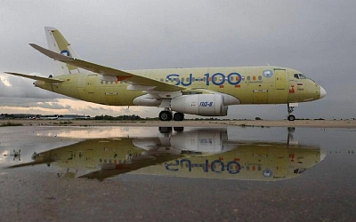 Полностью импортозамещённый SJ-100 успешно завершил испытательный перелёт