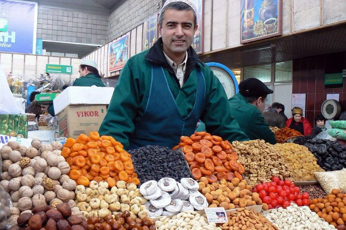 Россия ограничивает ввоз продукции из Узбекистана из-за опасных вредителей