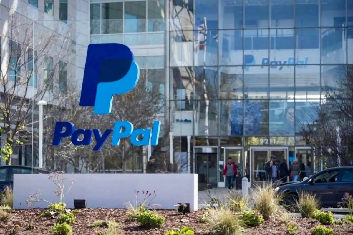 PayPal подал заявку на статус банка в США