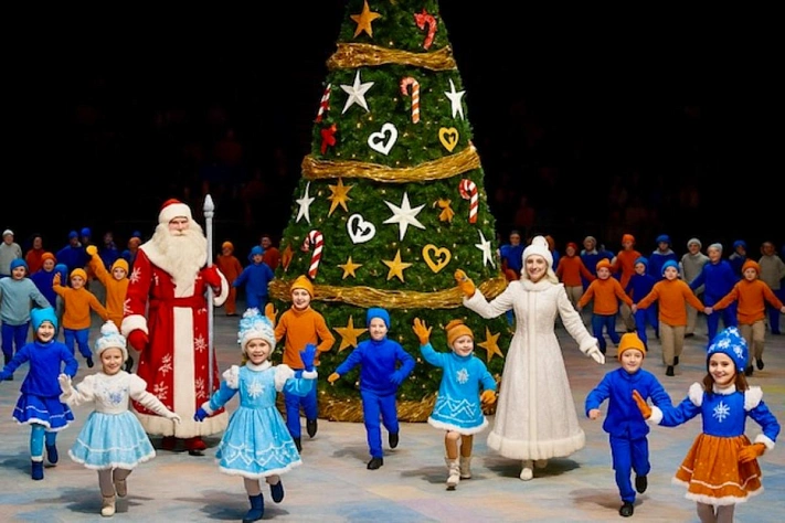 Ёлки 2026 будут не для всех детей